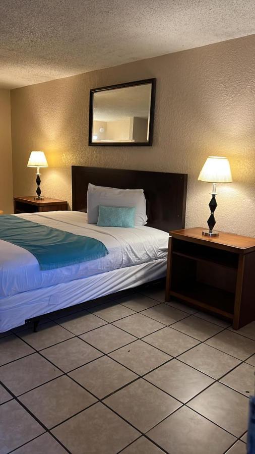 Apm Inn & Suites - 傑克遜維爾 外观 照片